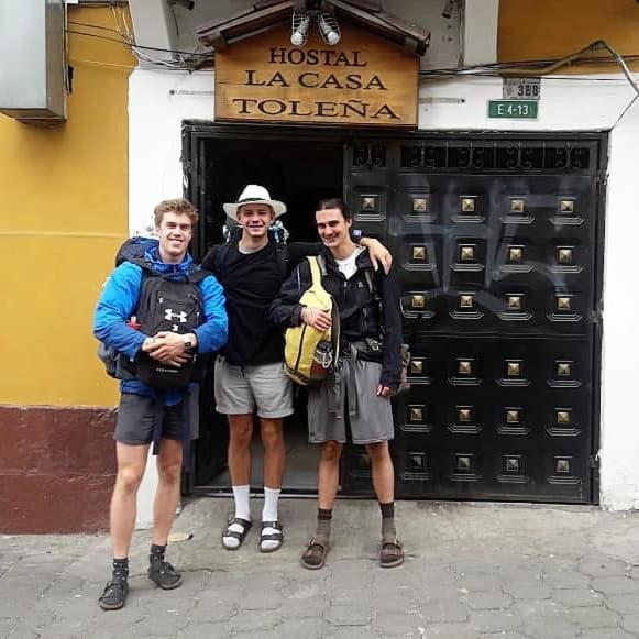 Hotel Hostal La Casa Tolena Quito - Ecuador Zewnętrze zdjęcie