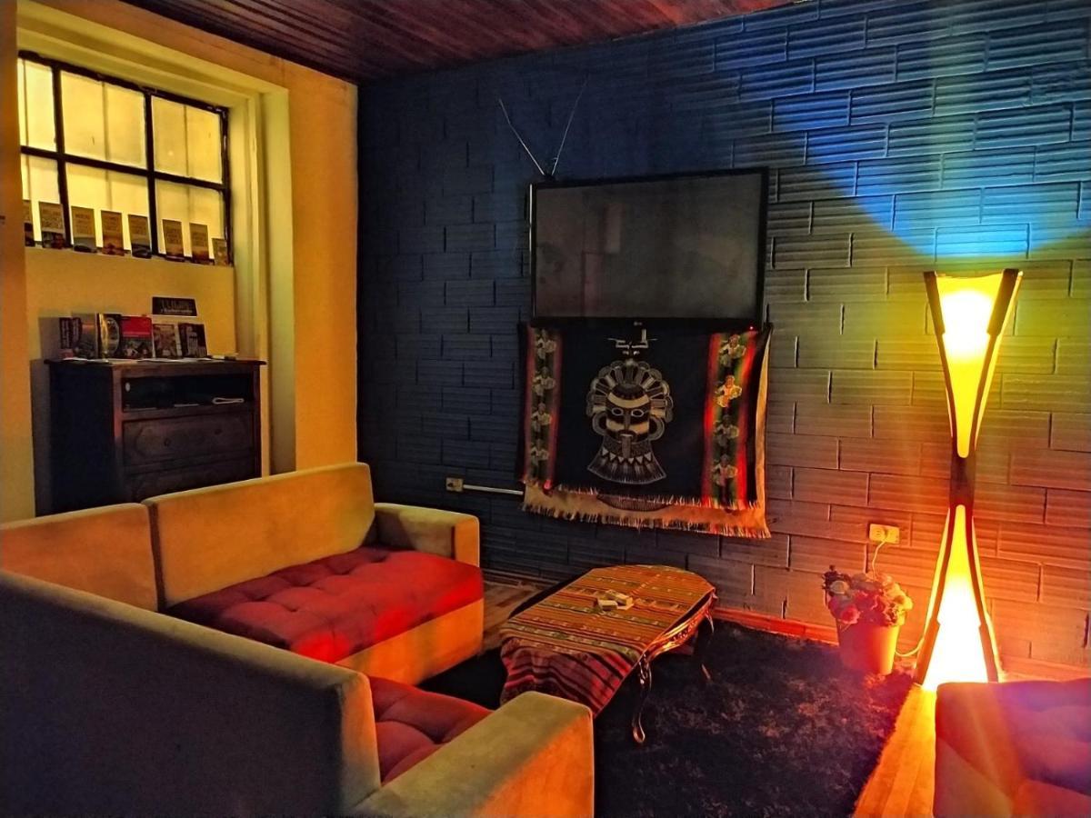 Hotel Hostal La Casa Tolena Quito - Ecuador Zewnętrze zdjęcie
