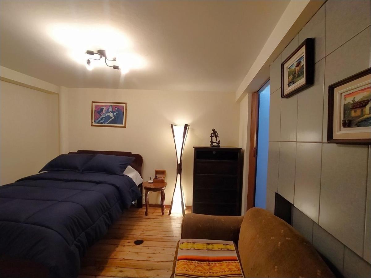 Hotel Hostal La Casa Tolena Quito - Ecuador Zewnętrze zdjęcie