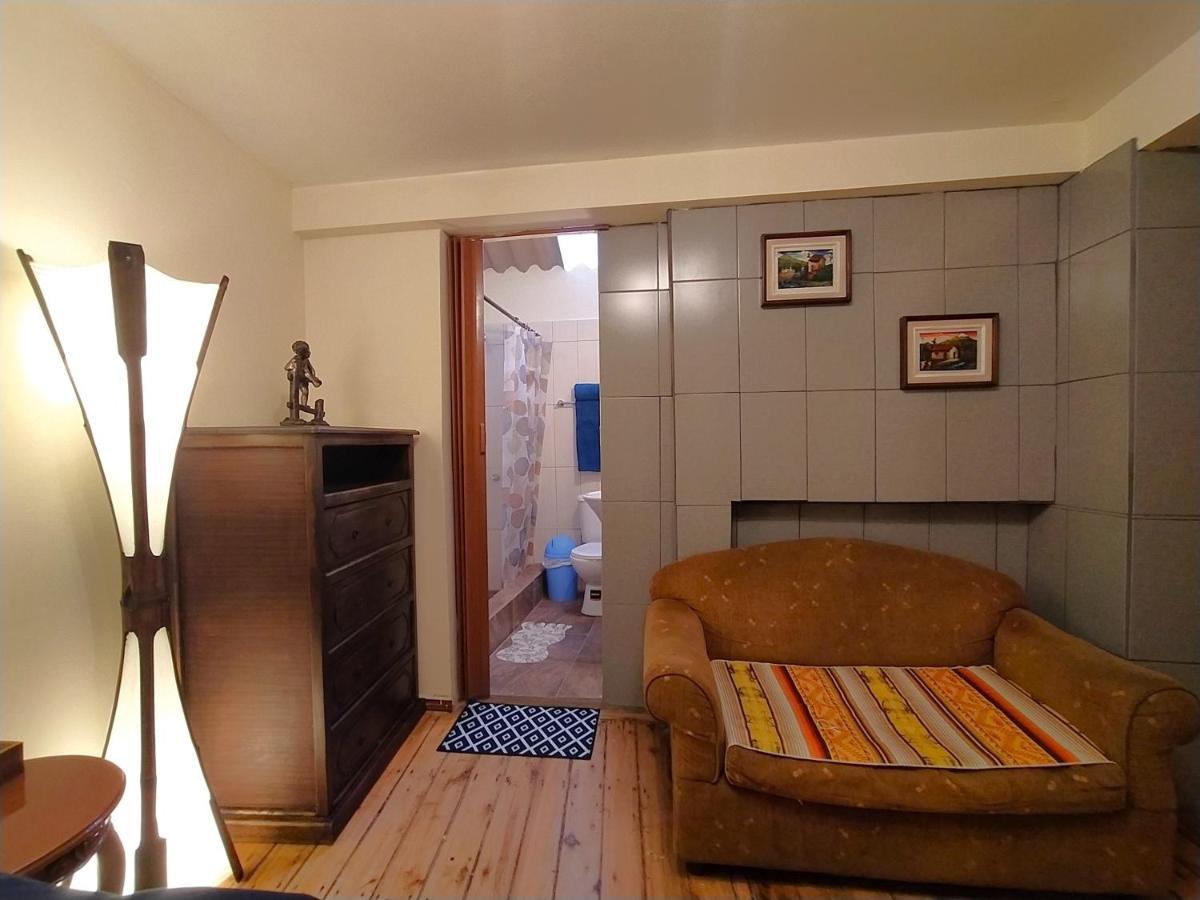 Hotel Hostal La Casa Tolena Quito - Ecuador Zewnętrze zdjęcie